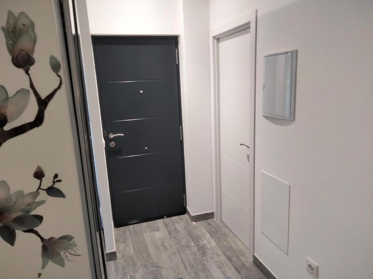Loft La Calahorra Con Posibilidad De Aparcamiento Pregunta Por El Pack Mas Amor Kordoba Bagian luar foto