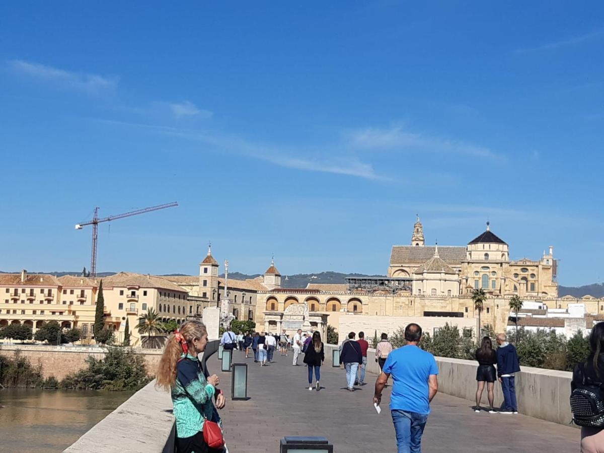 Loft La Calahorra Con Posibilidad De Aparcamiento Pregunta Por El Pack Mas Amor Kordoba Bagian luar foto